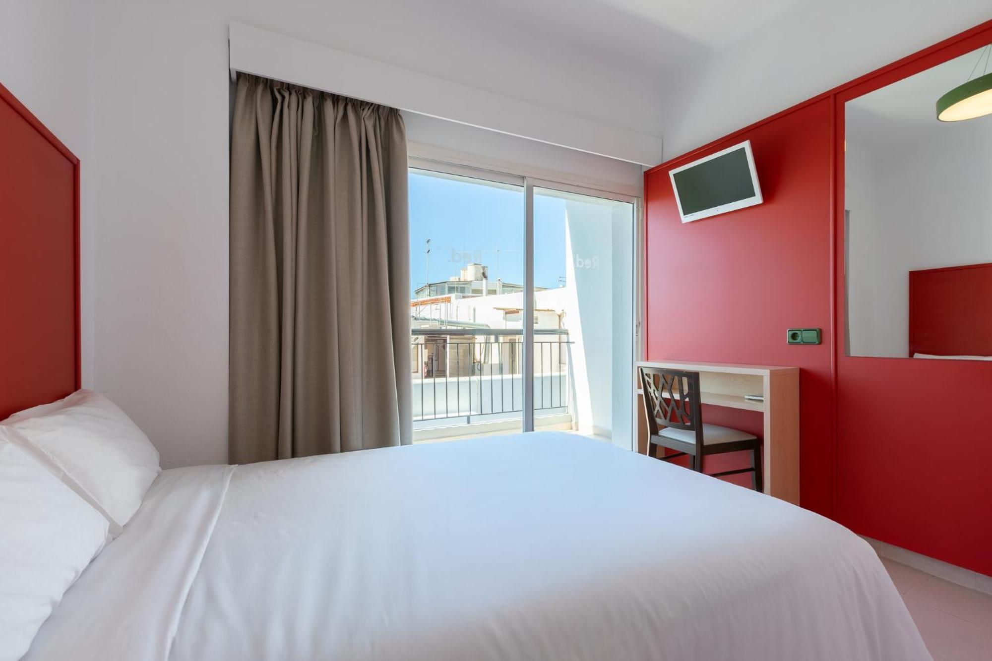 The Red Hotel - Adults Only Sant Antoni de Portmany Exterior foto